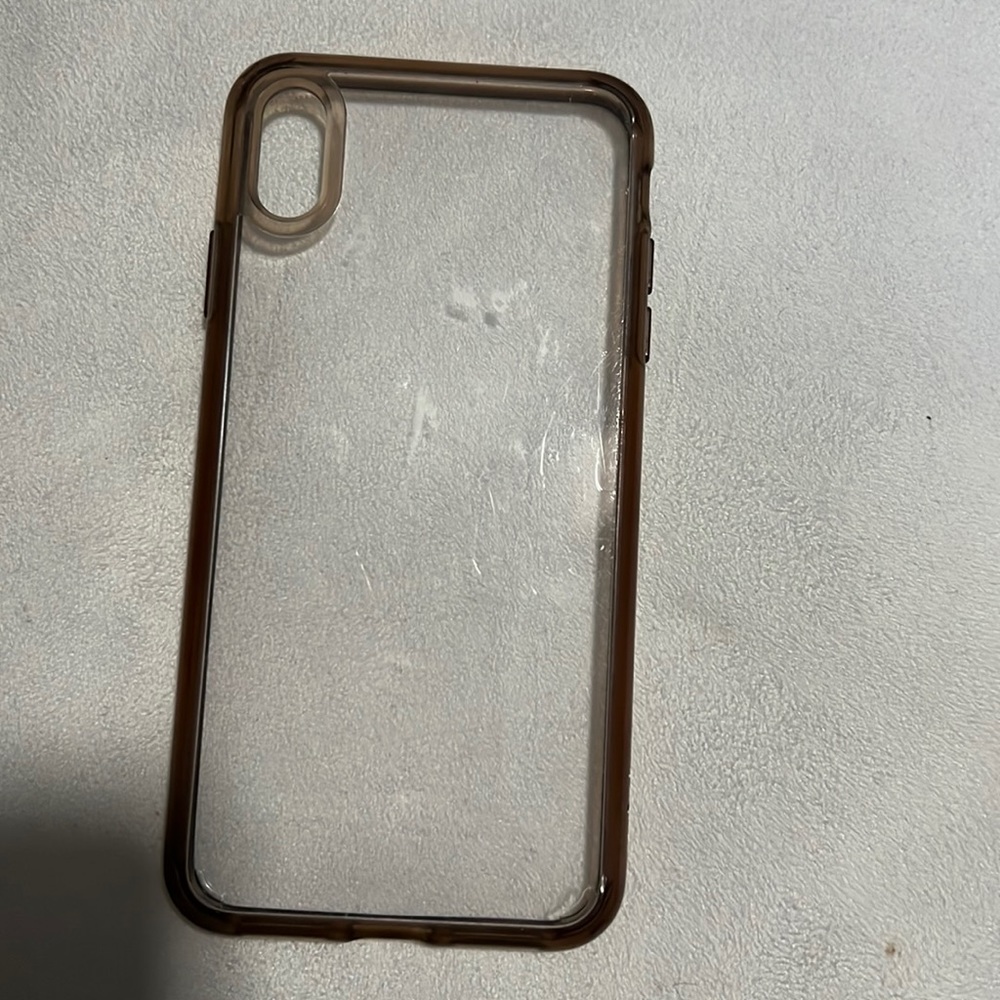iPhone XS Max case clear